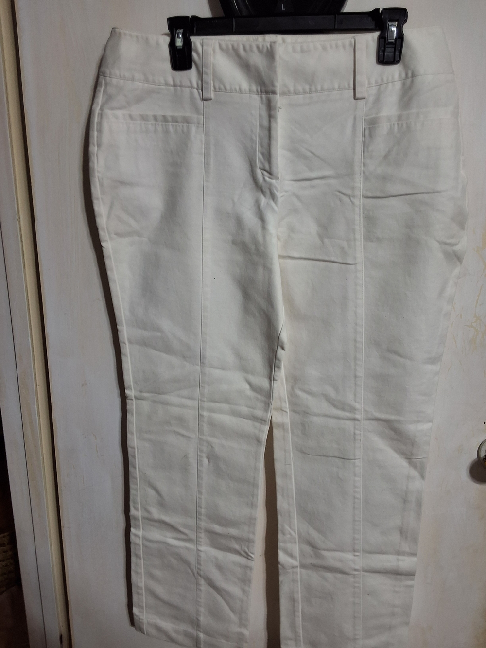 Dana Buchman Cream Straight Leg Jeans